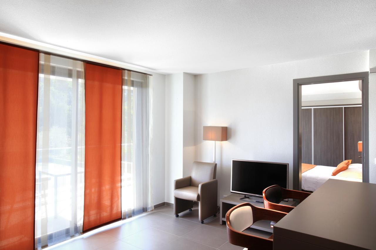 Seventeen Hotel Вальбонн Екстер'єр фото
