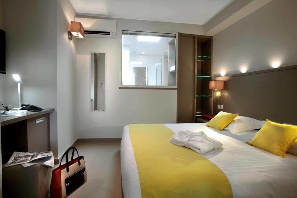 Seventeen Hotel Вальбонн Екстер'єр фото